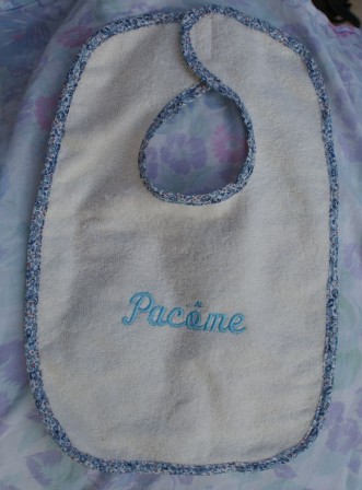 Bavoir Pacome 1, août 2013 Bavoir Pacome 1